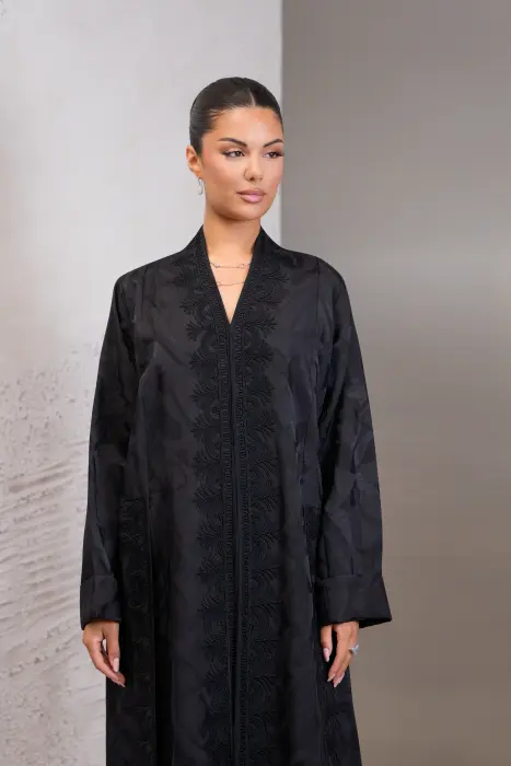 Code 819 image 4