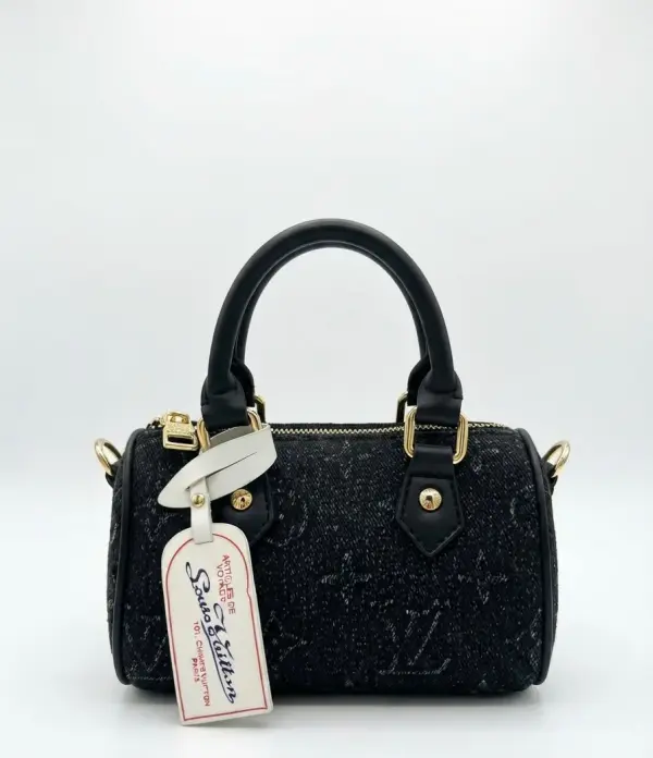 bag 013320 image 1