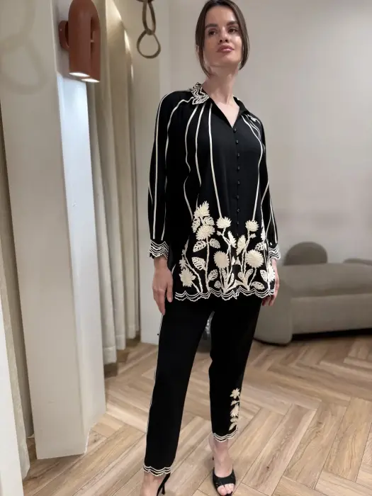 reception top and pant image 0