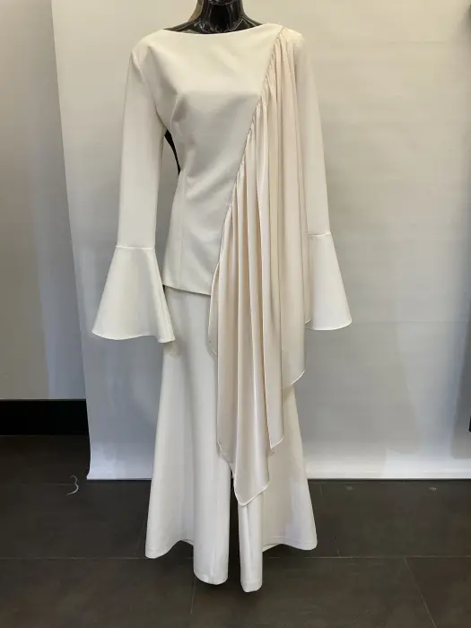 reception top and pant image 0