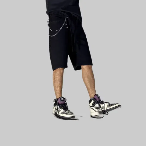 BOND SHORT image 1