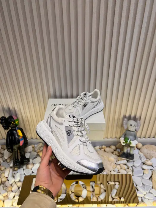 DOLCE&GABBANA_SHOSE_WHITE image 0
