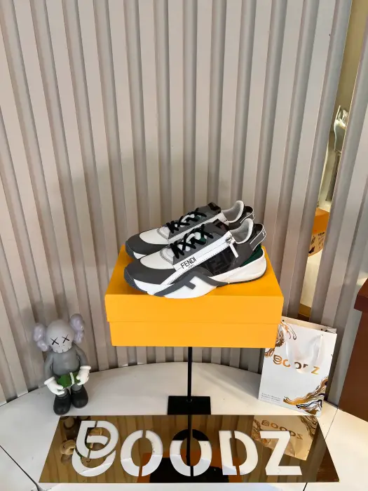 FENDI_GREY_SHOSE image 0