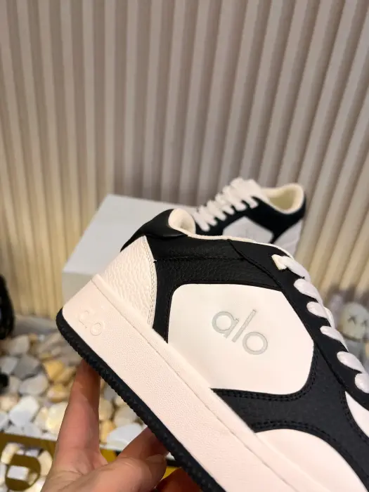 ALO_SHOSE_BLACK image 6