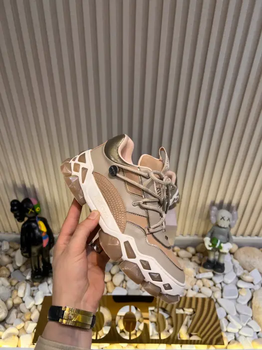 JIMMY CHO0_BEAG_SHOSE image 3