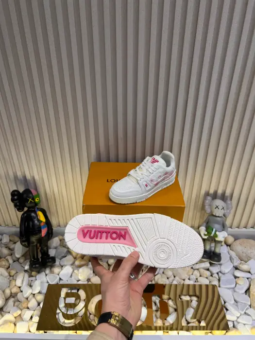 L.V_SHOSE_WHITE&PINK image 7