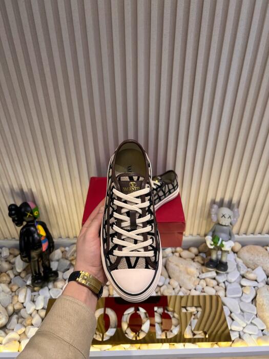VALENTINO_SHOSE_BROWN-41 image 3