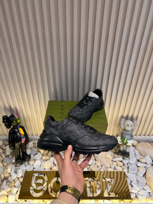GUCCI_SHOSE_BLACK image 3