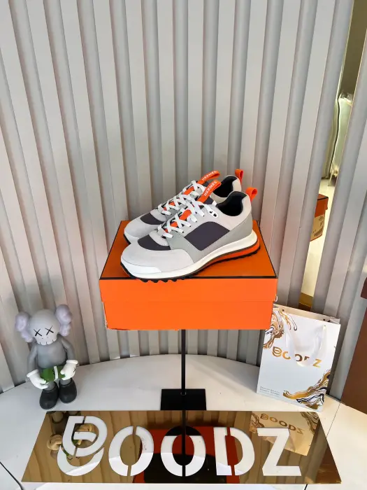 HERMES_GREY_SHOSE image 0