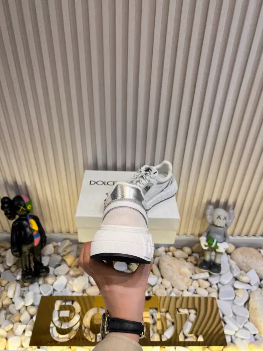 DOLCE&GABBANA_SHOSE_WHITE image 4