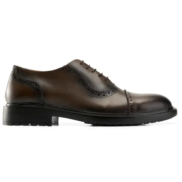 Captoe Brogue  in Brown image 0
