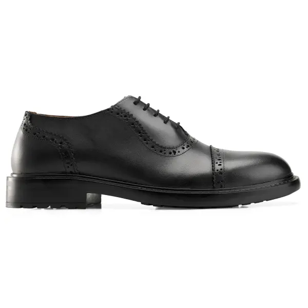 Captoe Brogue in Black image 0