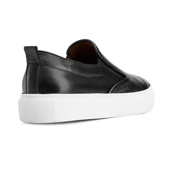 Calli Sneakers in Black image 4