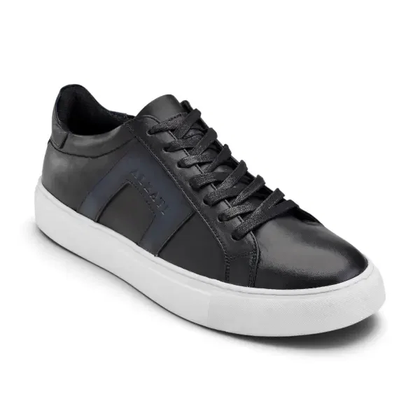 Noir Sneakers image 1