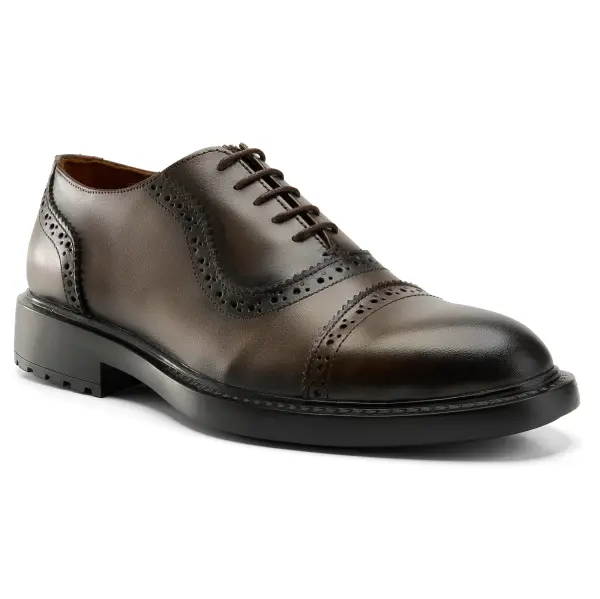 Captoe Brogue  in Brown image 1