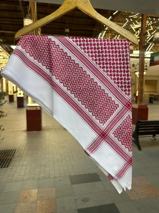  مقرن احمر اصدار خاص  image 0