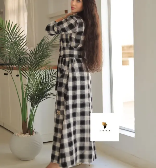 عبايه  بخامه صوف خفيف image 1