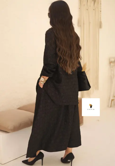 طقم قطعتين بخامه الجكار اماراتي مناسب للصيف image 2