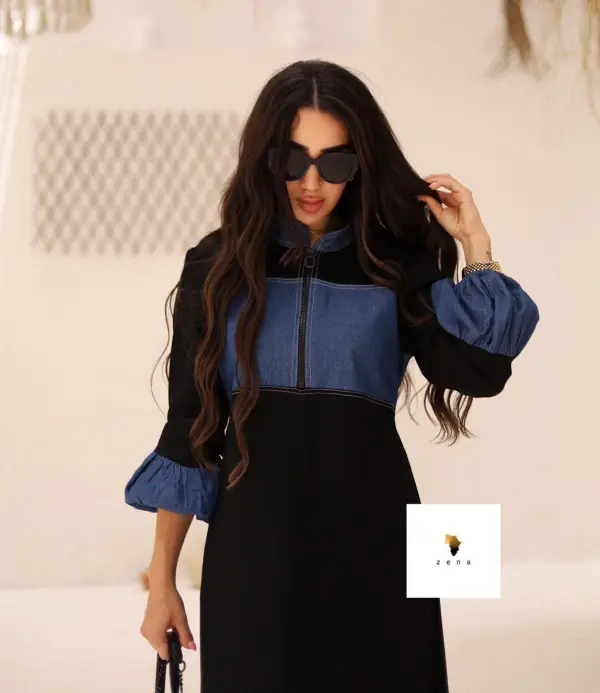 عبايه بخامه الحرير المضلع مطعمه بالجينز المناسب للصيف image 0