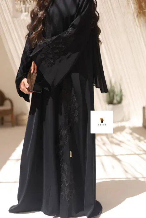 عبايه بخامه الحرير تتطريز ليزر image 1