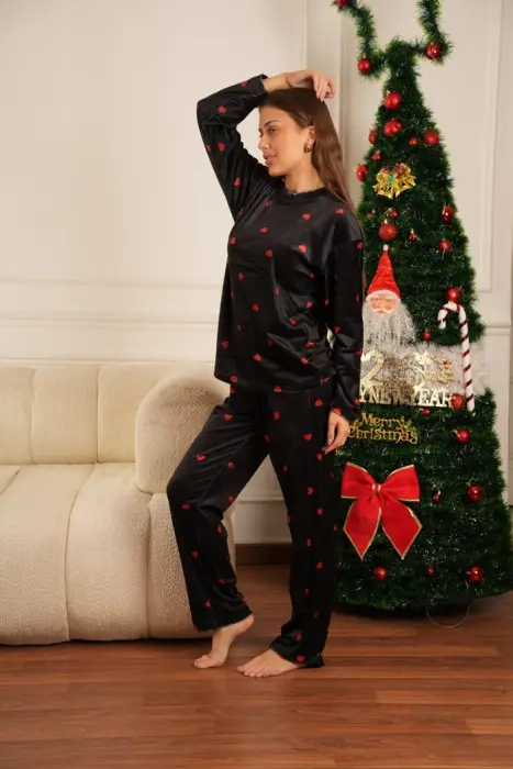 Black Hearts Velvet Pajama Set image 5