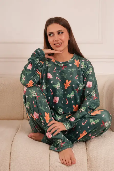 Gingerbread Green Velvet Pajama Set image 3