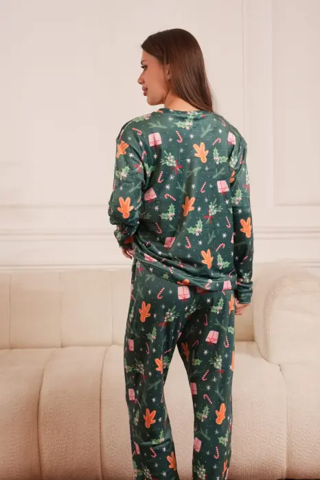 Gingerbread Green Velvet Pajama Set image 4