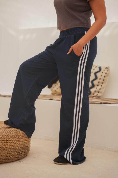 3 lines Pant image 4