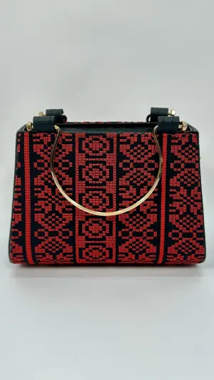 BAG WITH GOLD HANDLE image 2