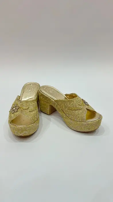 Moroccan's Royal Shoes image 1
