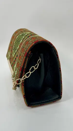 HAND BAG WITH CHAIN HANDLE image 1