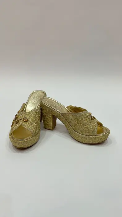 Moroccan's Royal Shoes image 0