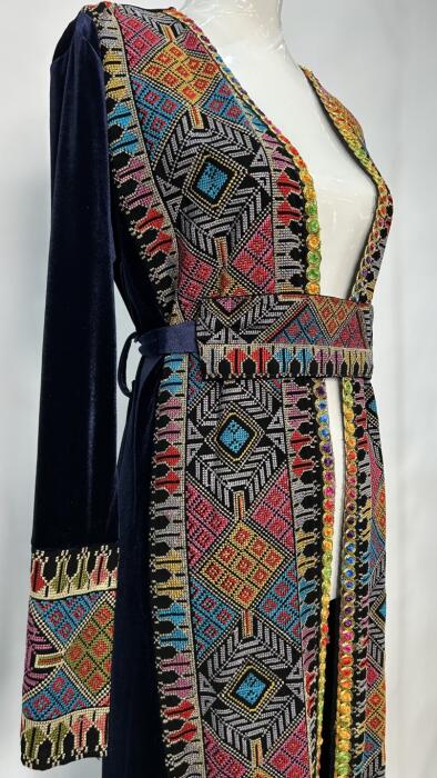 بشت أردني بالمطرزات image 5