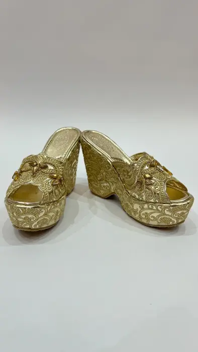 Moroccan's Royal Shoes image 1
