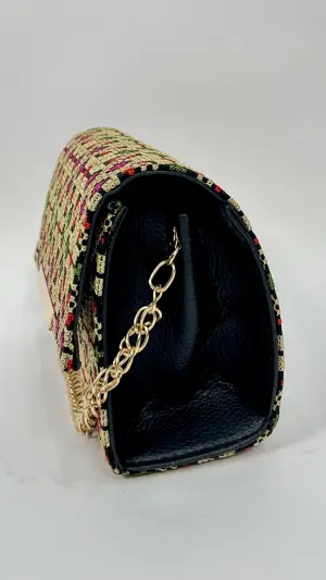 HAND BAG WITH CHAIN HANDLE image 4