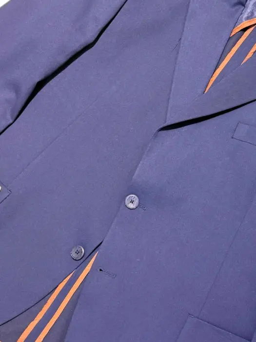 Loropiana wool suit image 3