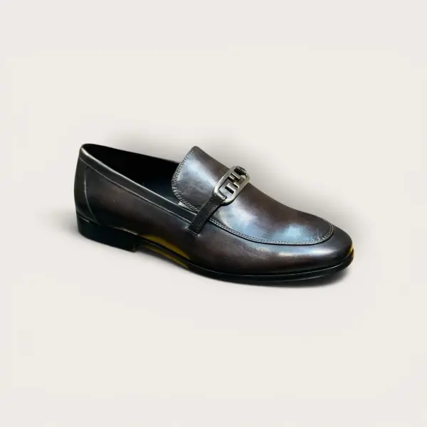 Fendi O'Lock loafers image 3