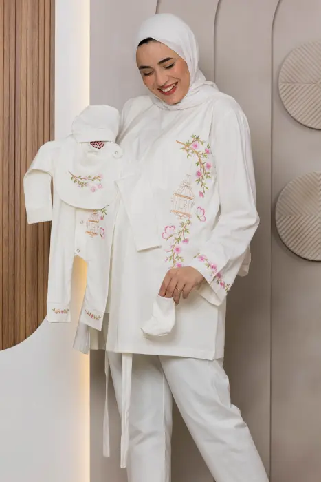 Blush garden embroidered matching pijama set (8 pcs) image 4