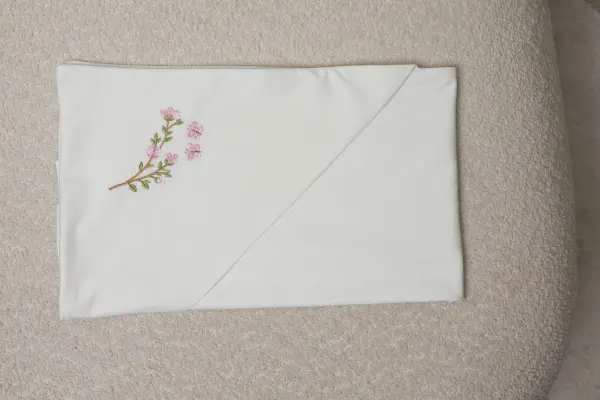 White embroidered matching cover (2 layers) image 3