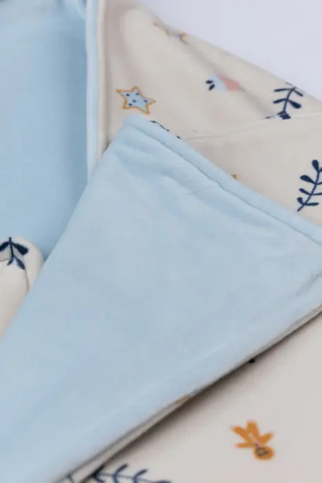 Matching cover for baby (2 layers)  image 6