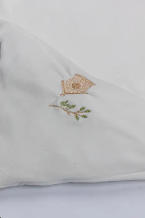 Matching cover for baby (2 layers)  image 12