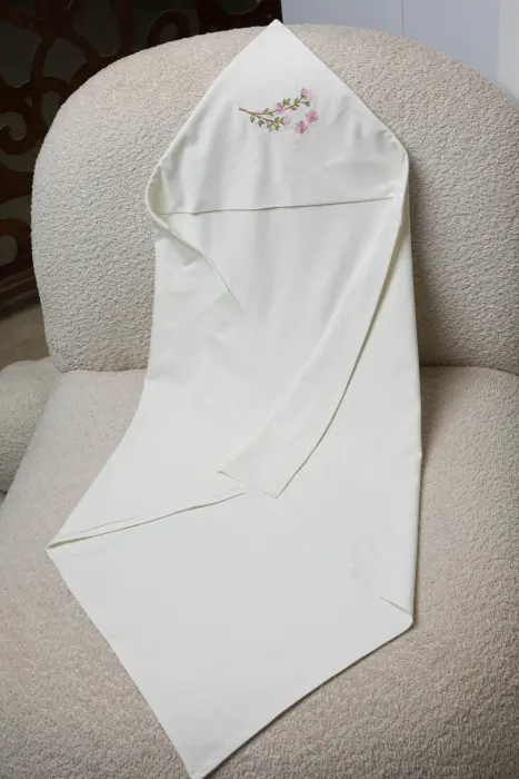 White embroidered matching cover (2 layers) image 4