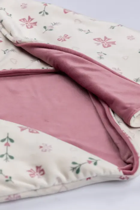 Matching cover for baby (2 layers)  image 11
