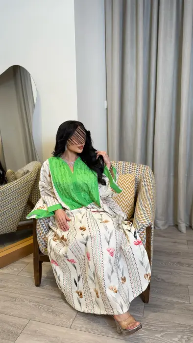 عناقيد الورد image 1