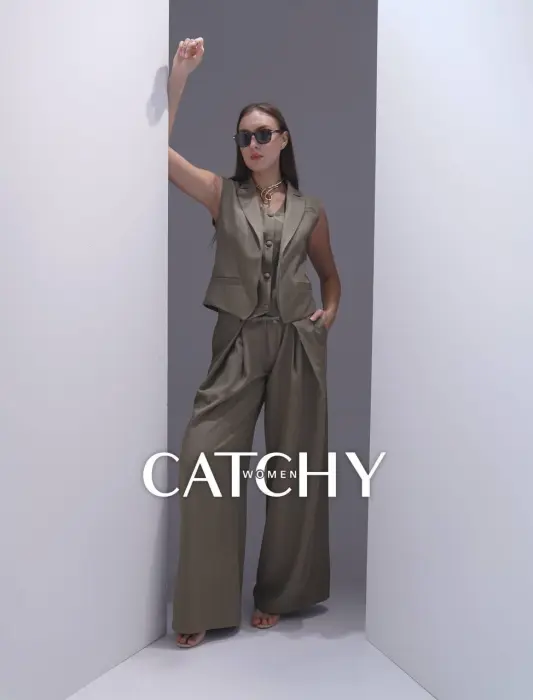 Classic Pinstripe Wide-Leg Trousers with Front Pleats image 2