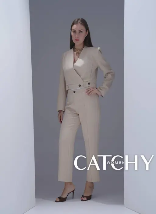 Classic Set - Cropped Blazer & High-Waisted Trousers image 0