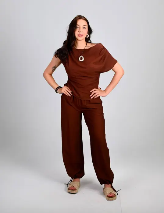 Elegant Linen Set - Off-Shoulder Chic image 2