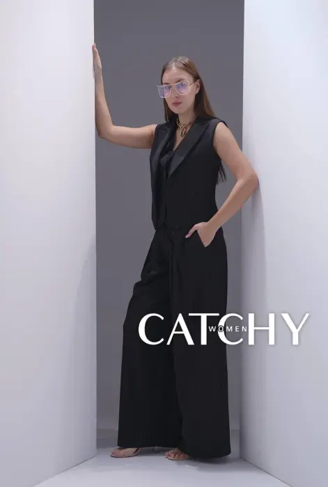 Classic Pinstripe Wide-Leg Trousers with Front Pleats image 1