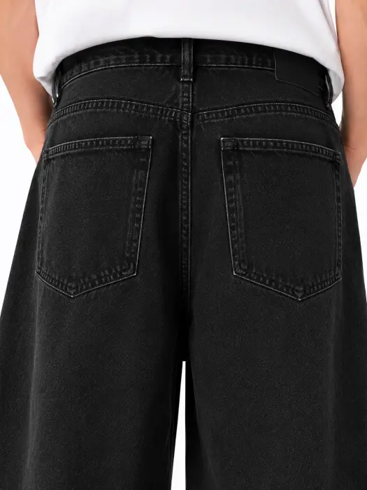 balloon fit black jeans  image 1