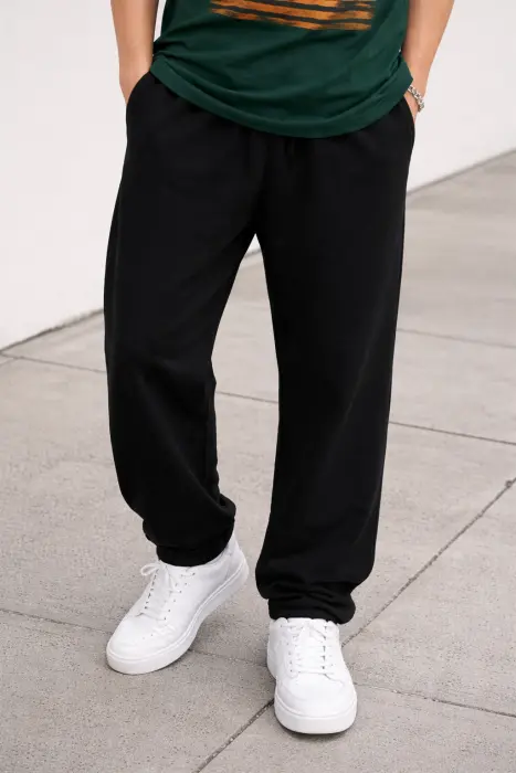 Sweetpant image 0